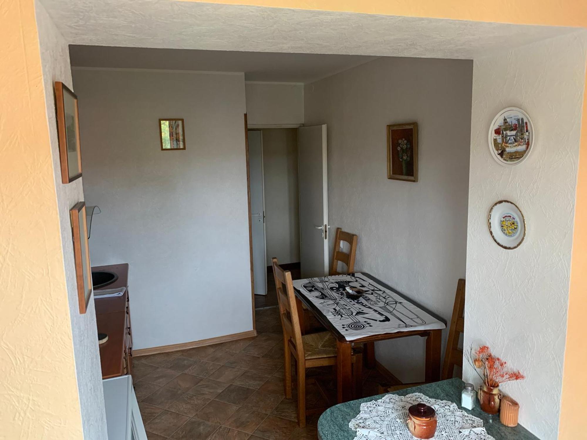 K84, Nice 2- Bedroom Apartment - 2 Big Beds 1 Single Bed Tartu Exterior photo